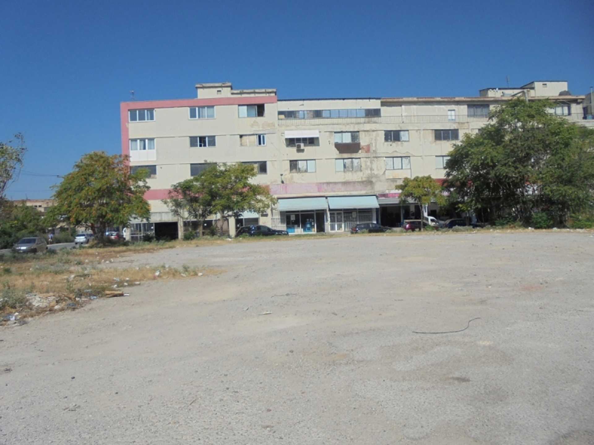 Property thumbnail 3