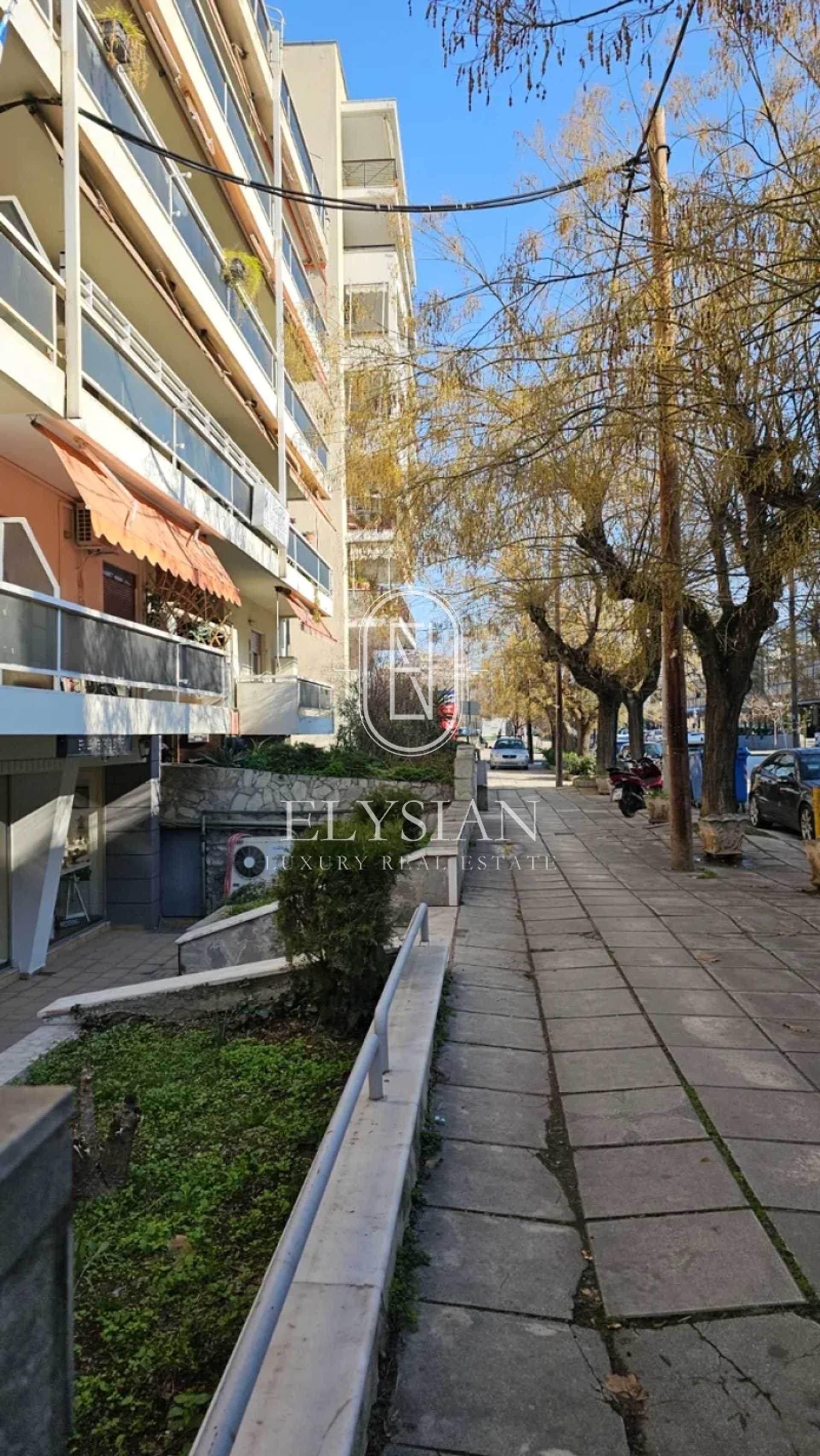 Property thumbnail 3