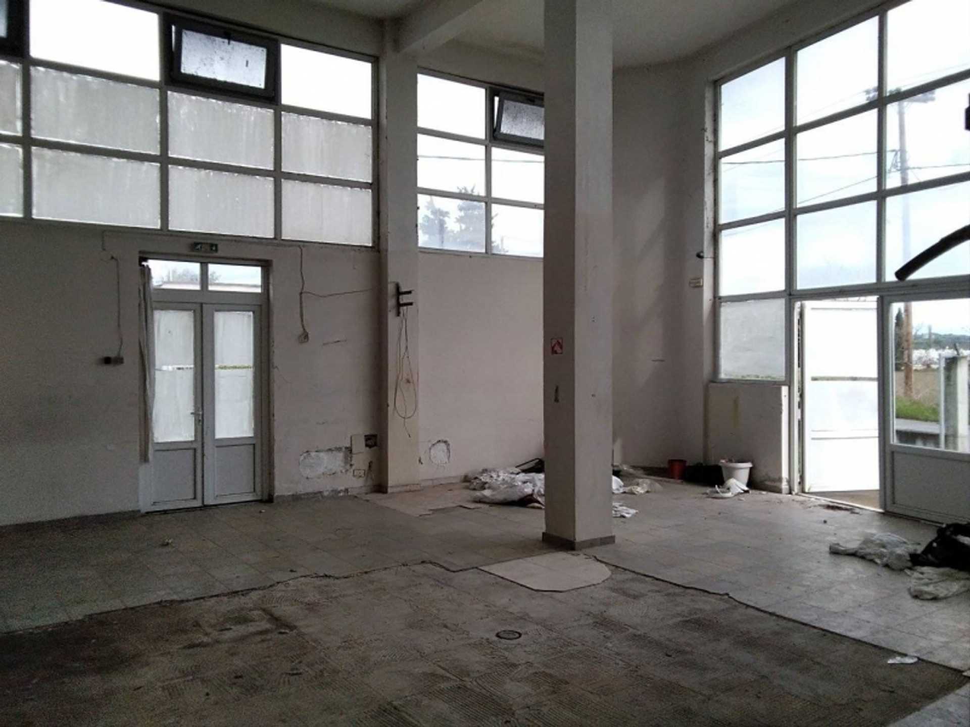 Property thumbnail 3