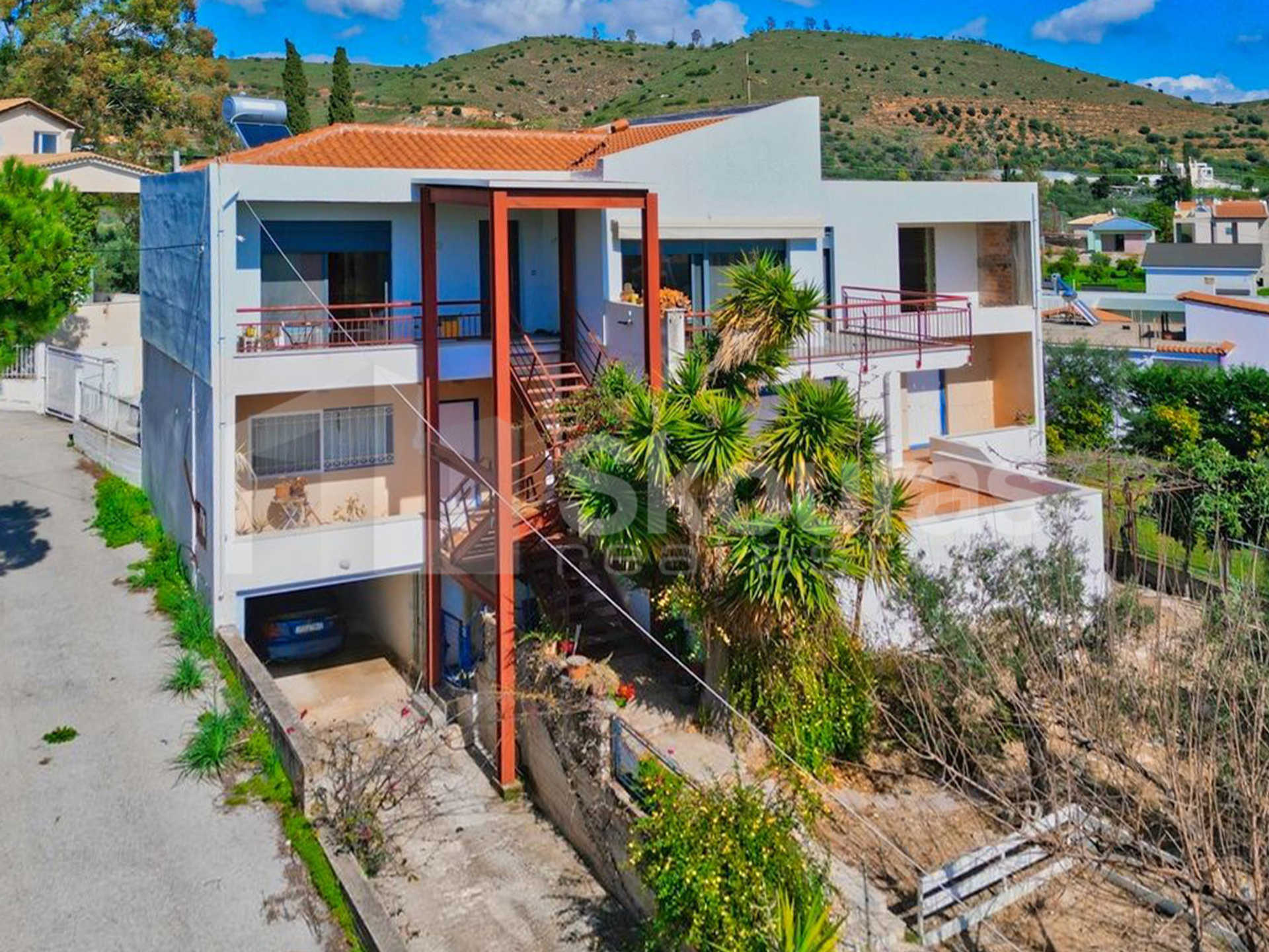 Property thumbnail 3