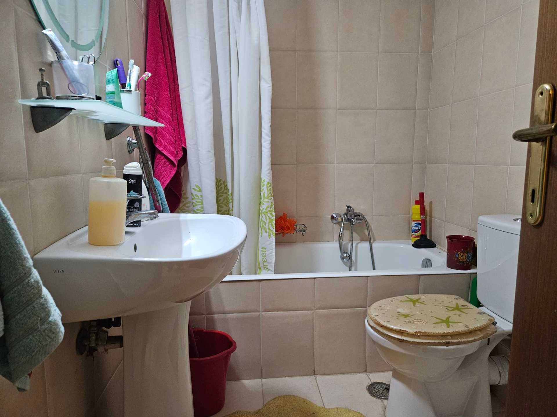 Property thumbnail 4