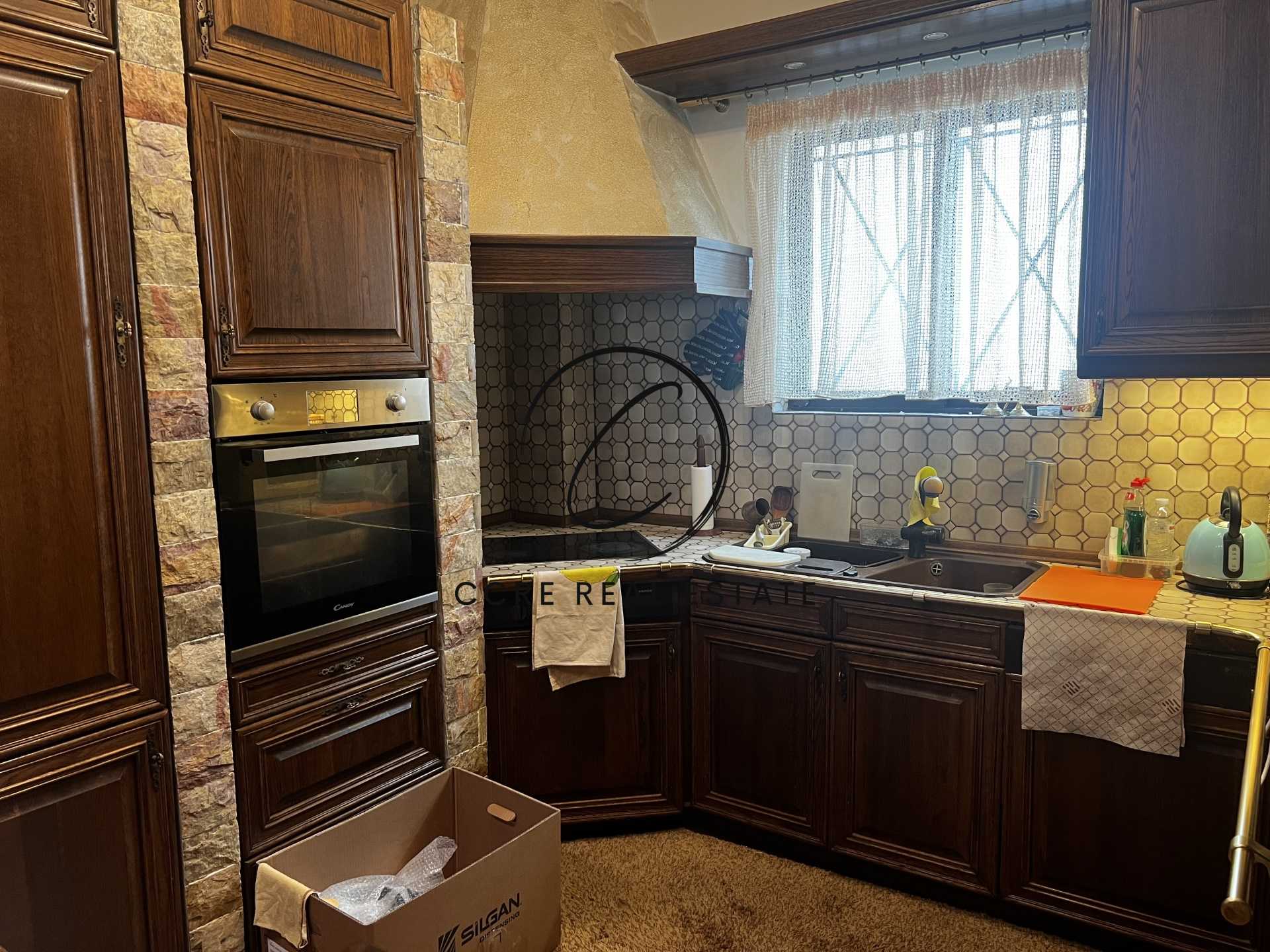 Property thumbnail 3