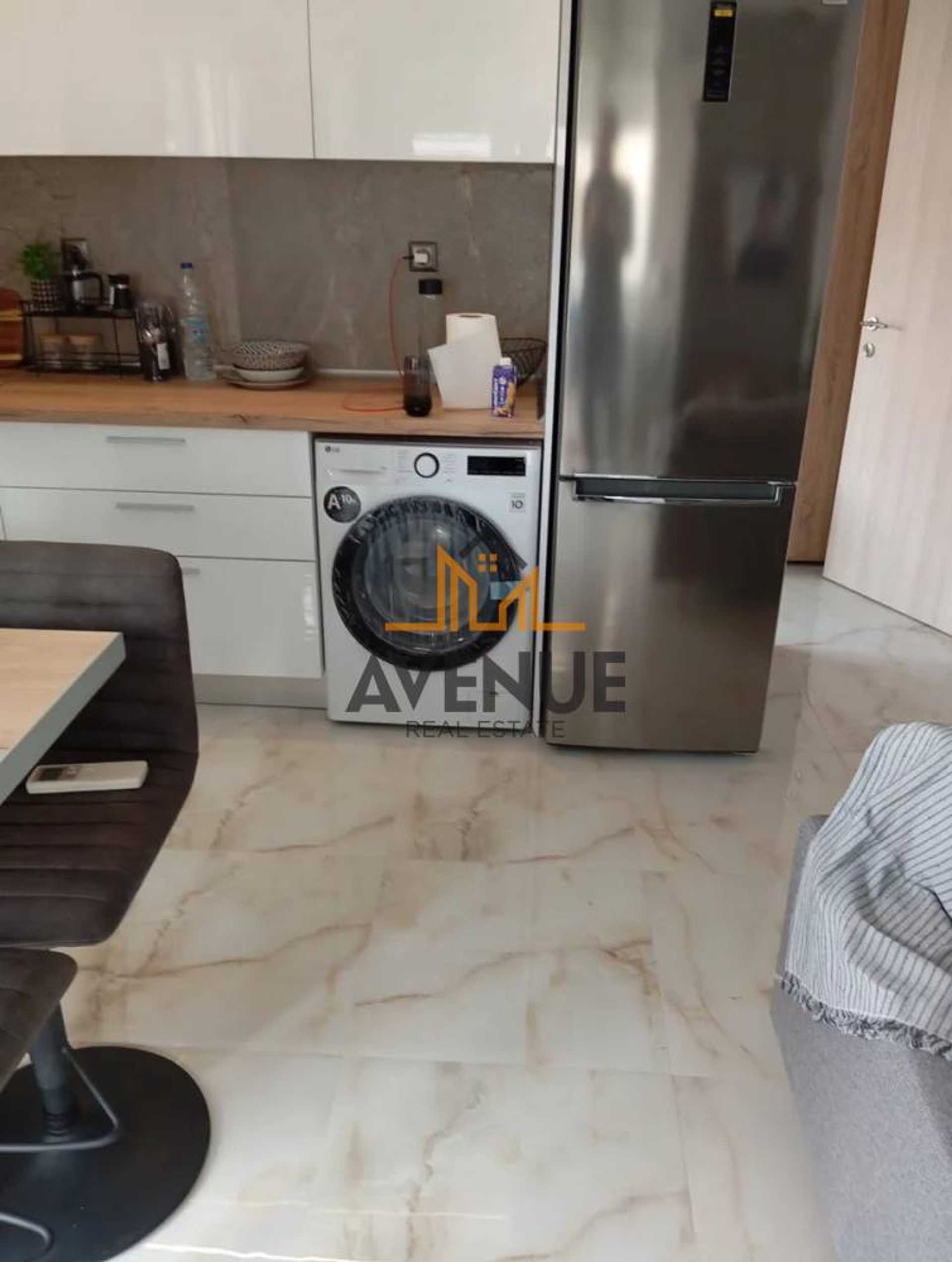 Property thumbnail 3