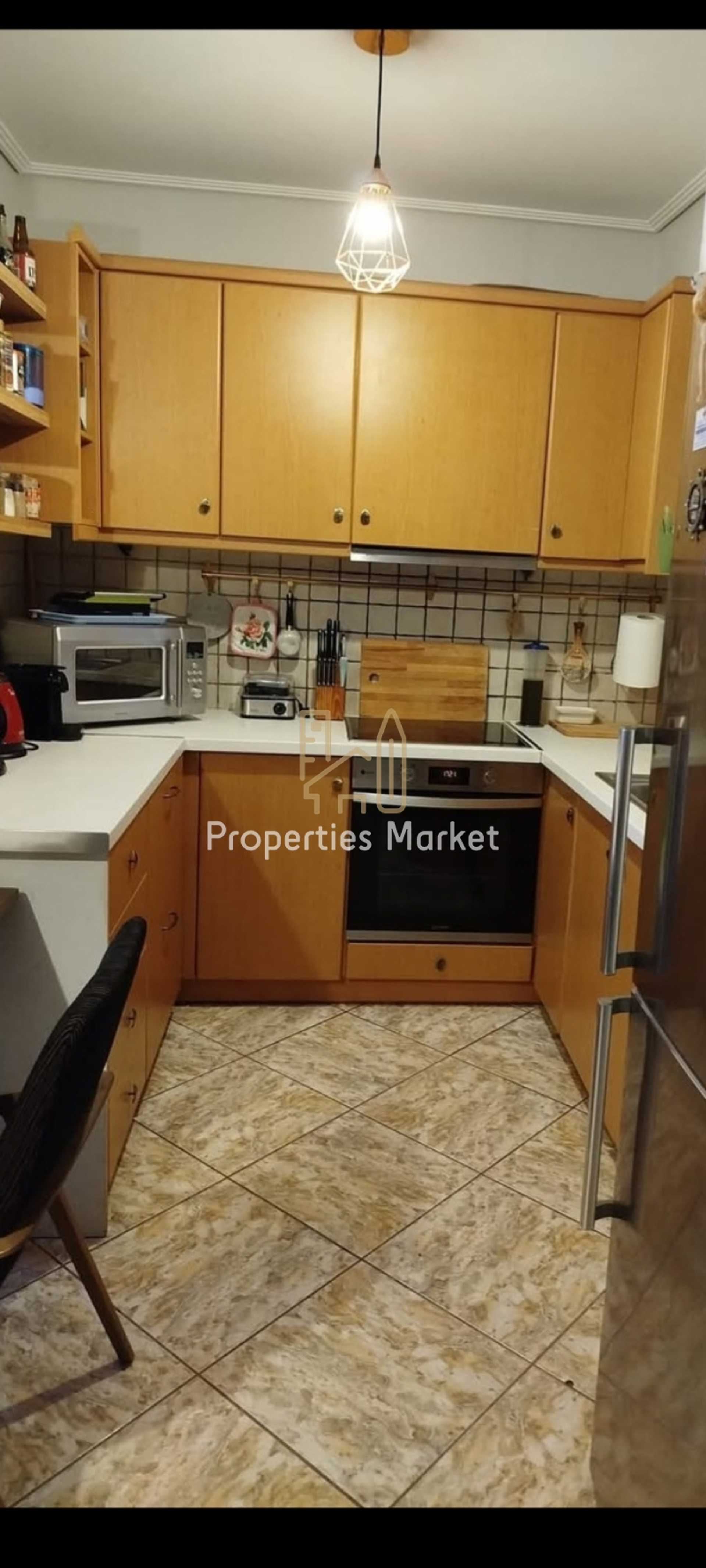 בית, לאבראוטיקי, אתונה