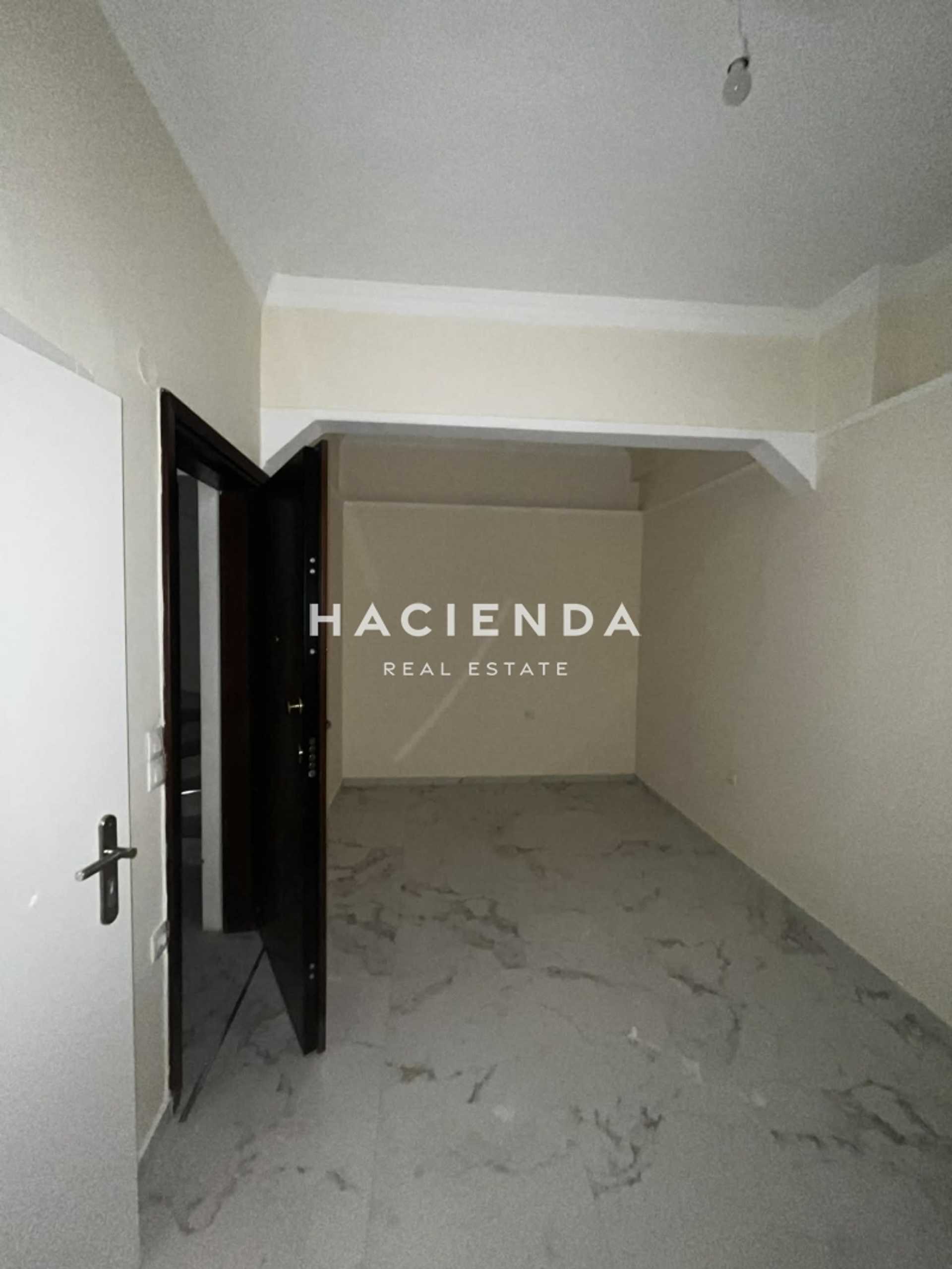 Property thumbnail 3