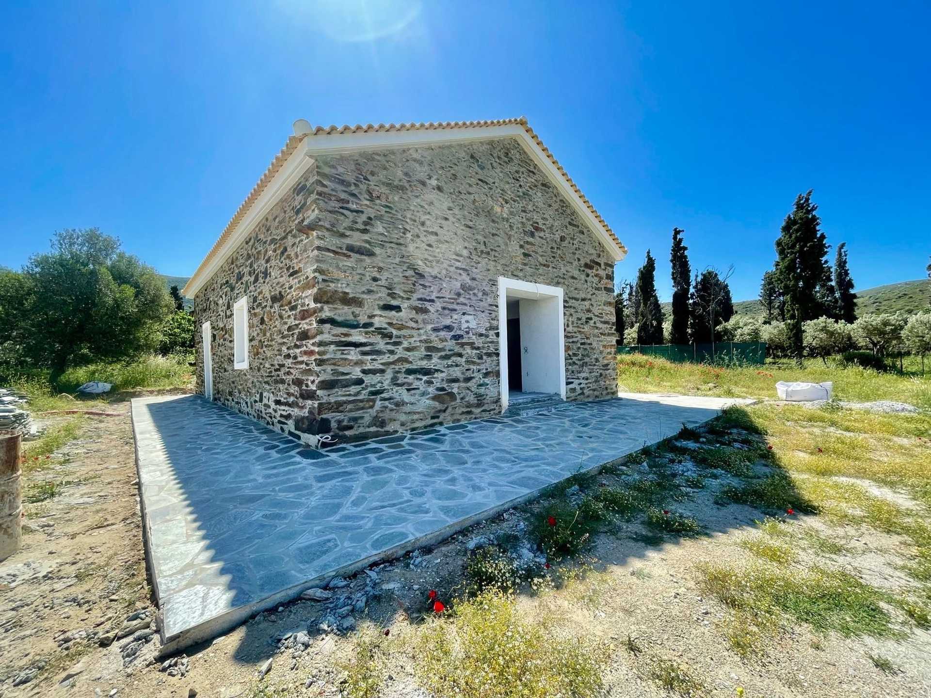 Property thumbnail 3