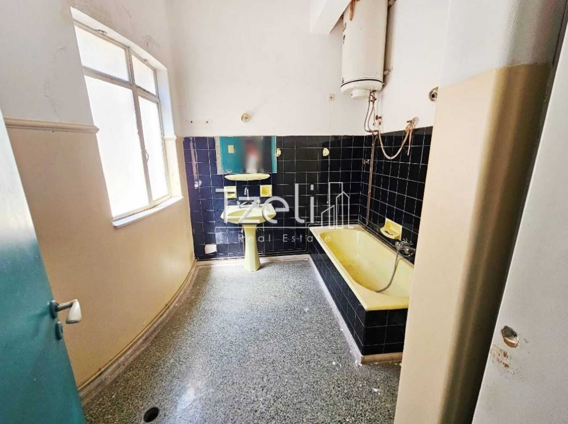 Property thumbnail 4