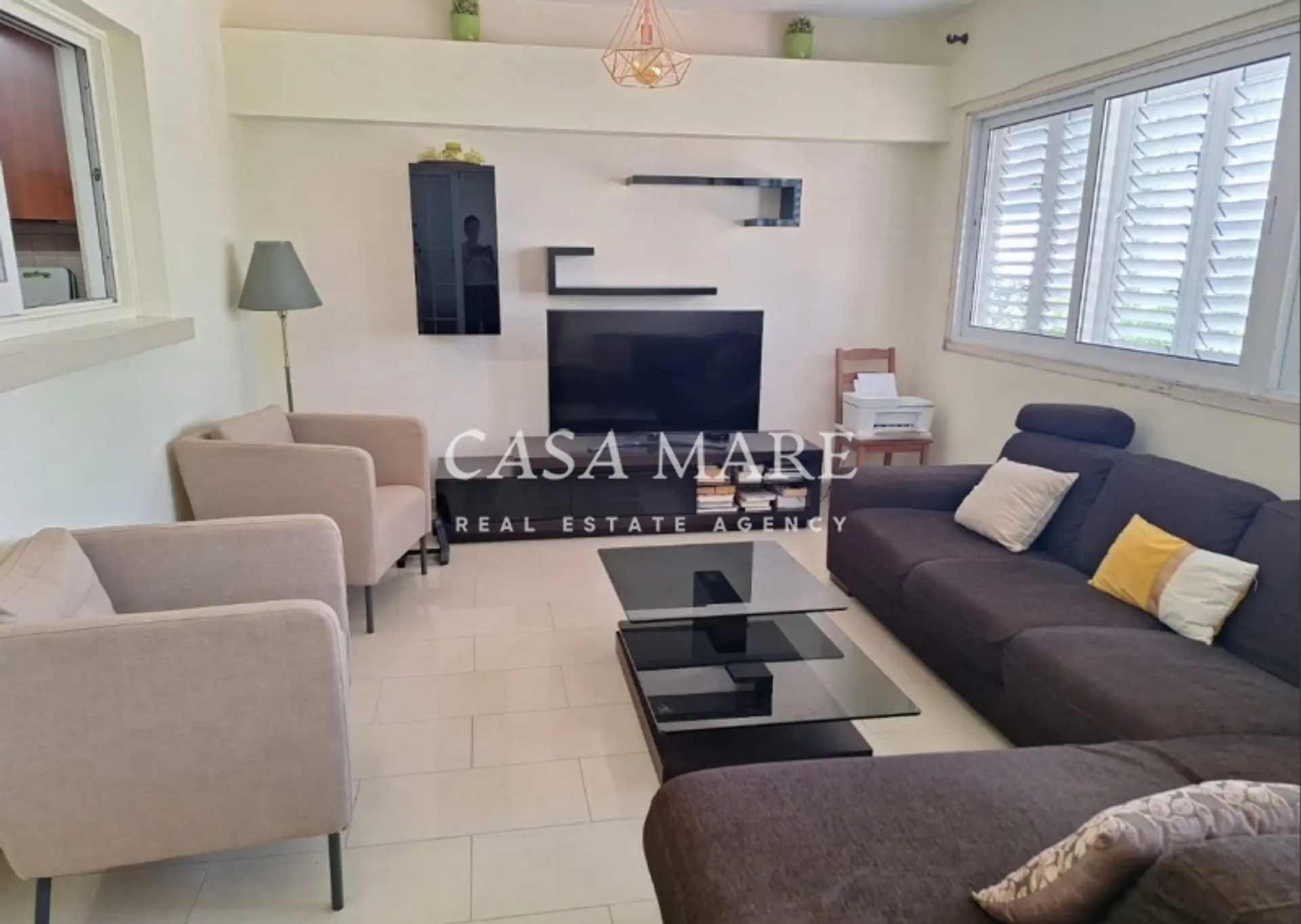 Property thumbnail 2