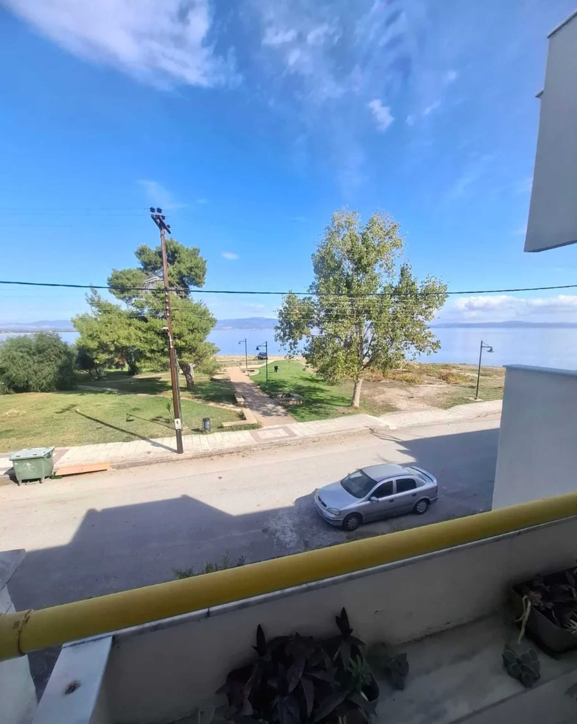 דירה, נאה פרופונדיטה, כלקידיקי