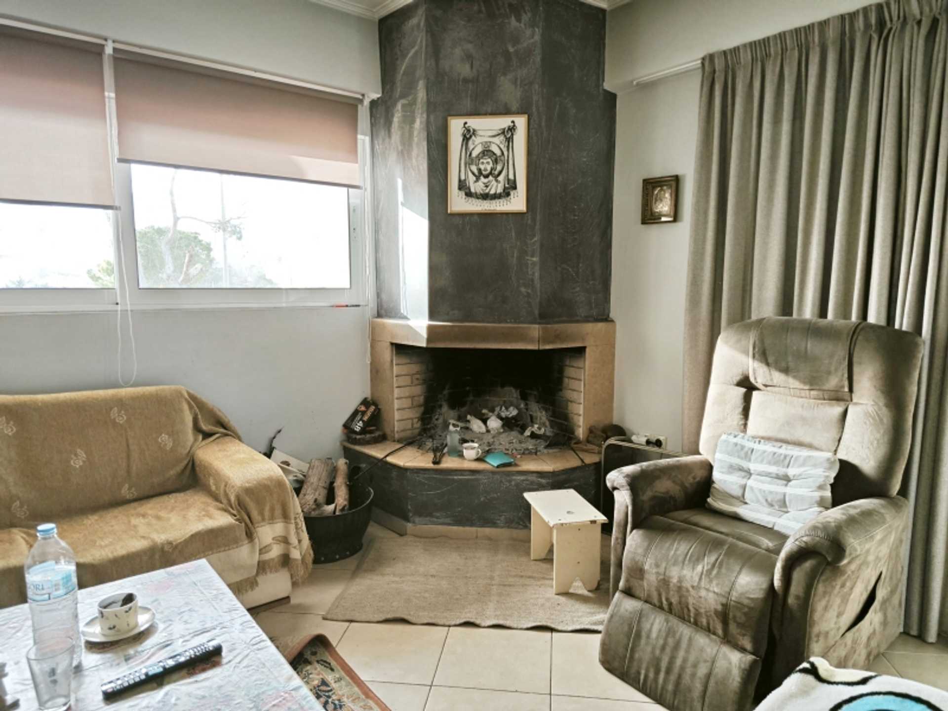 Property thumbnail 2