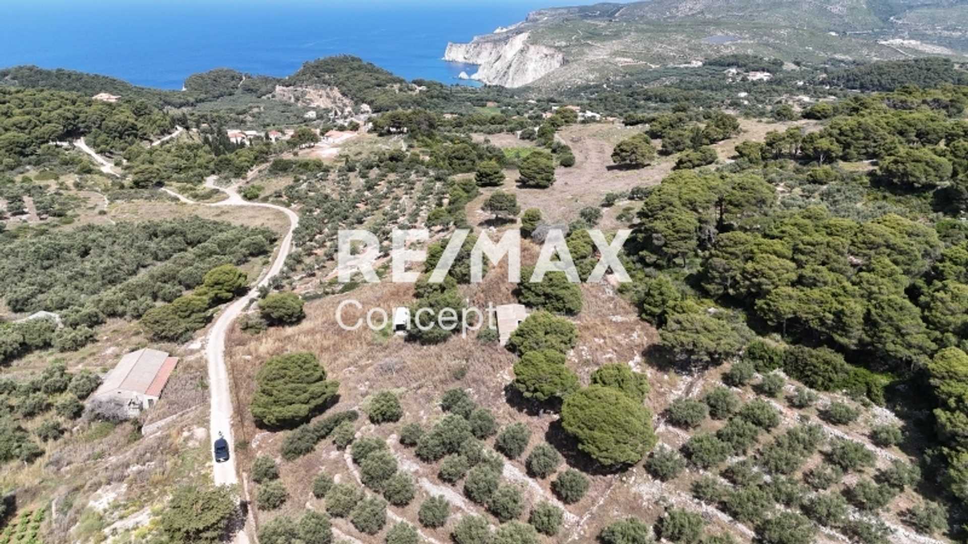 Property thumbnail 3