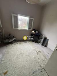 Image 11 of 12