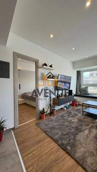 תמונת סטודיו, יאניצון, סלוניקי למכירה (4)