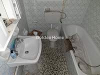 Image 10 of 13