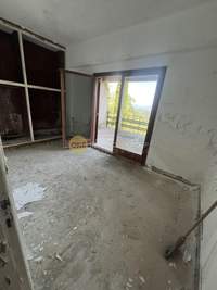 Image 5 of 15