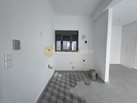 Image 10 of 24