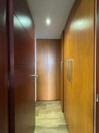 Image 10 of 28