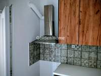 Image 10 of 22