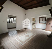 תמונת קורינתיה, פלופונס למכירה