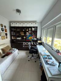 Image 11 of 14