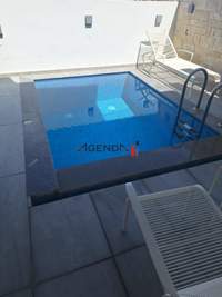 Image 10 of 30