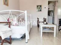 תמונת סטודיו, נאה פרופונדיטה למכירה (4)