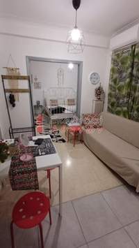 תמונת סטודיו, קליתיאה למכירה (2)