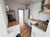 Image 11 of 30