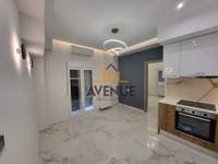 Image 3 of 25