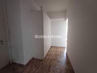 Image 6 of 11