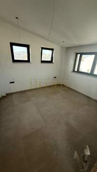 Image 10 of 22