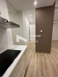 Image 19 of 25