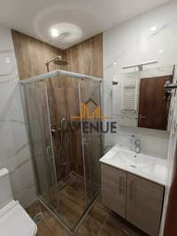 Image 7 of 25