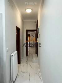 Image 10 of 25