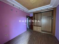 Image 10 of 25