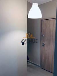 Image 5 of 25
