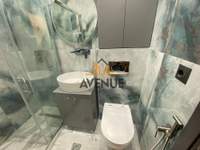Image 19 of 25