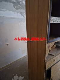Image 11 of 25