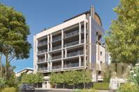 תמונת אלימוס, אתונה למכירה (2)