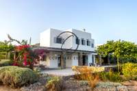 תמונת וילה, פארוס למכירה (3)