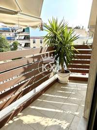 תמונת זוגרפו, אתונה למכירה (2)