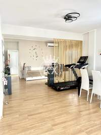 תמונת זוגרפו, אתונה למכירה (4)