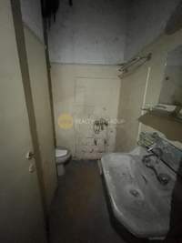 Image 41 of 42