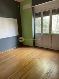 Image 7 of 13