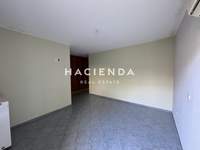 Image 10 of 25
