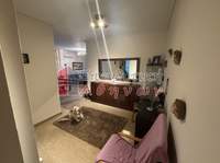 תמונת אלימוס, אתונה למכירה (4)