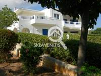 תמונת בית, לאבראוטיקי, אתונה למכירה (2)