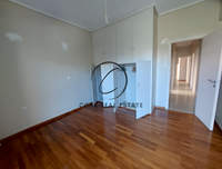 תמונת וולה, וארי - וולה -ווליאגמני, אתונה למכירה (2)