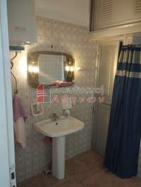 Image 10 of 21