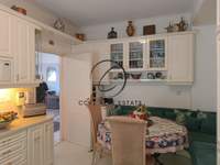 Image 10 of 25